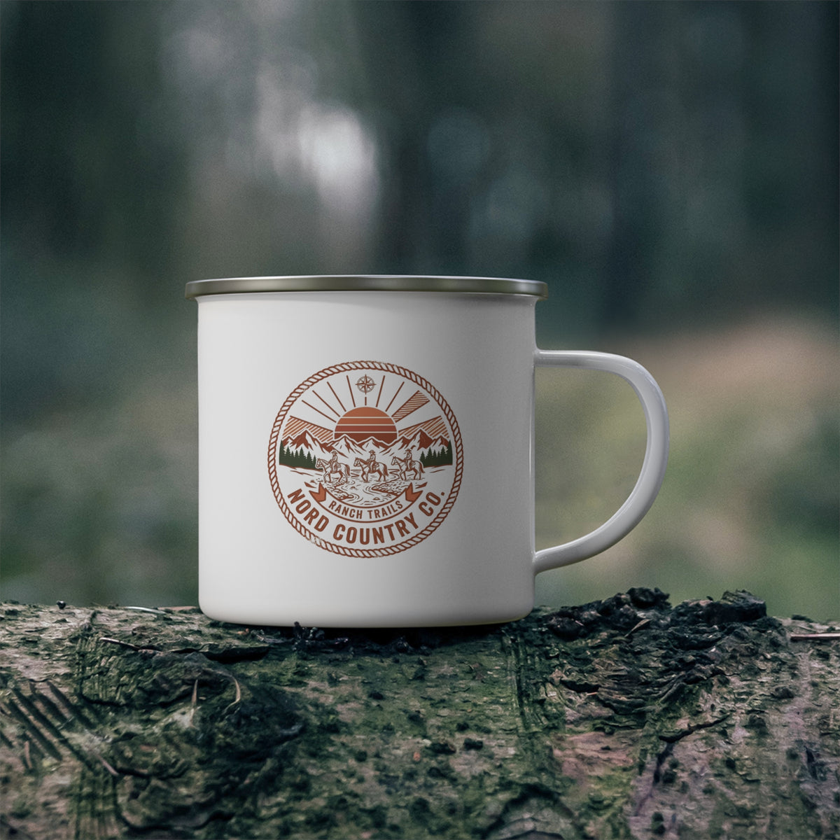 Tasse en Émail — Camping Feu de Camp Montagne Nord Country Co.