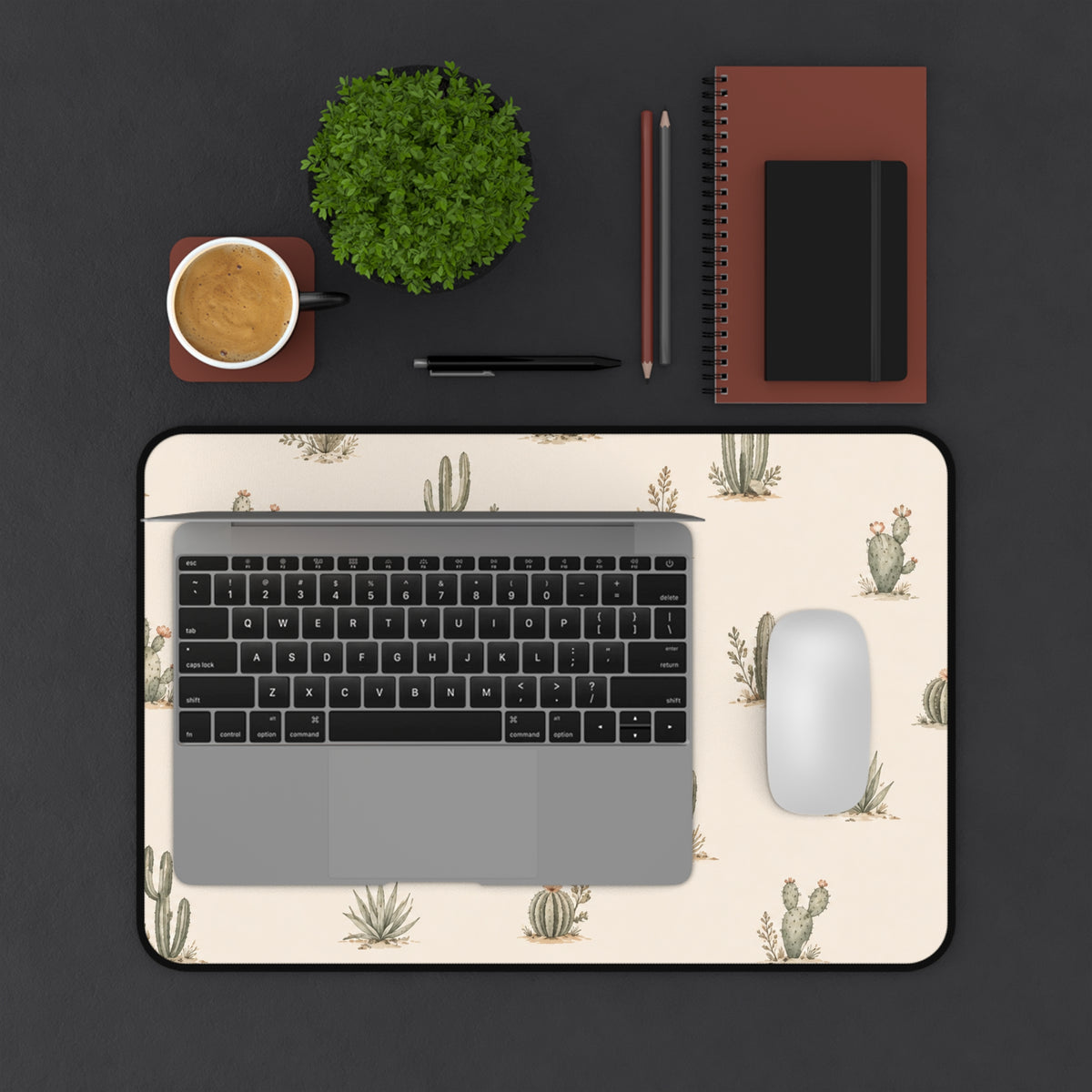 Tapis de Bureau Cactus Désert Fleuri — Tapis de Souris Neutre — Nord Country Co.