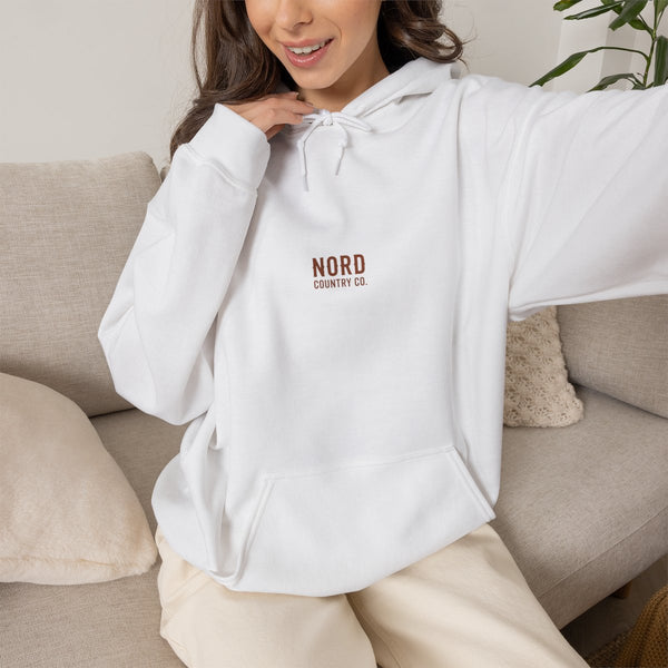 Coton Ouaté Minimaliste — Petit Logo Nord Country Co.