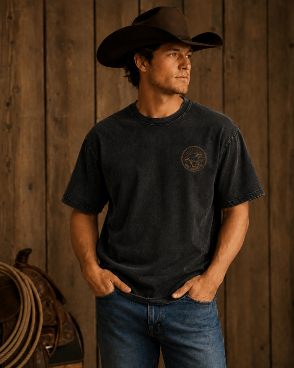 T-shirt Oversize noir délavé avec petit écusson Nord Country Co. sur la poitrine gauche